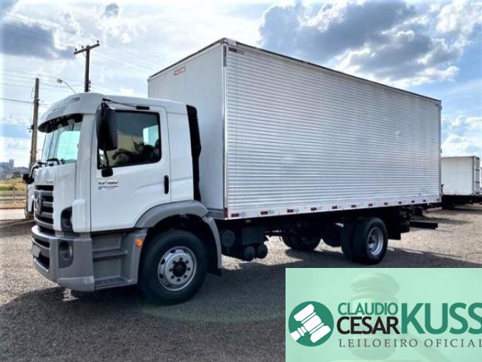 VOLKSWAGEN CONSTELLATION 13-180 09/10