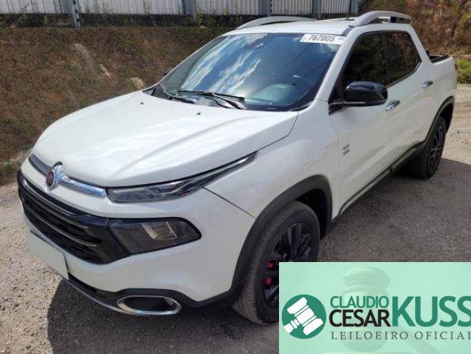 FIAT TORO 17/17